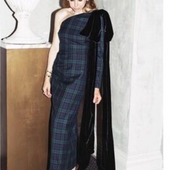 Plaid One-Shoulder Dress - Picture 5 of 6
